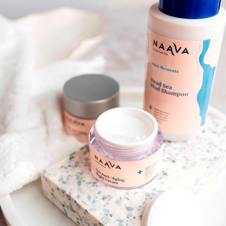 NAAVA_Aqua_Q10_01 NAAVA Aqua Q10 01